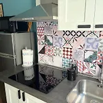 Apartment Jaky Maison Torino, Cozy & Modern