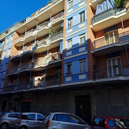 Apartment Jaky Maison Torino, Cozy & Modern With Wi-fi, Kitchen & Balcony *
