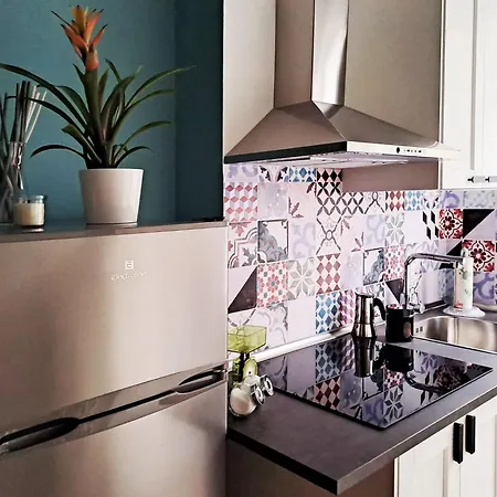Jaky Maison Torino, Cozy & Modern With Wi-fi, Kitchen & Balcony Apartment