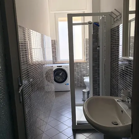 Jaky Maison Torino, Cozy & Modern * Turijn