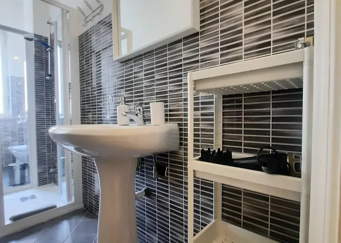 Jaky Maison Torino, Cozy & Modern Daire *