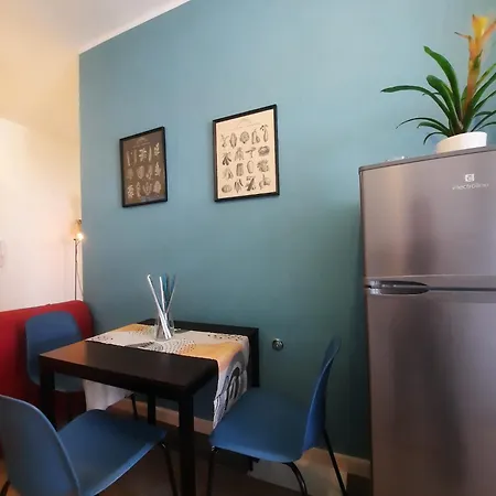 Jaky Maison Torino, Cozy & Modern With Wi-fi, Kitchen & Balcony